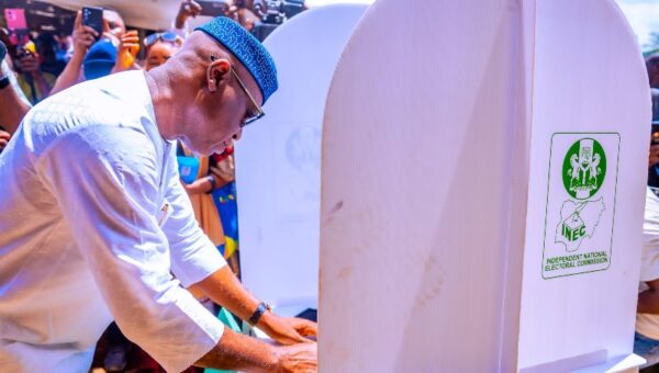 Ekiti Decides: Oyebanji casts vote, urges patience as technical issues disrupt voting