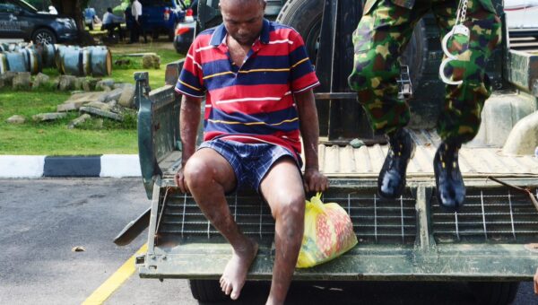 Nigerian Navy hands over another suspected militant collaborator to DSS in Cross River