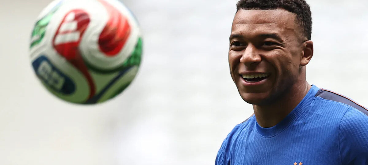 FC Breakfast: Mbappé’s perfect namesake, Khusanov’s classy act