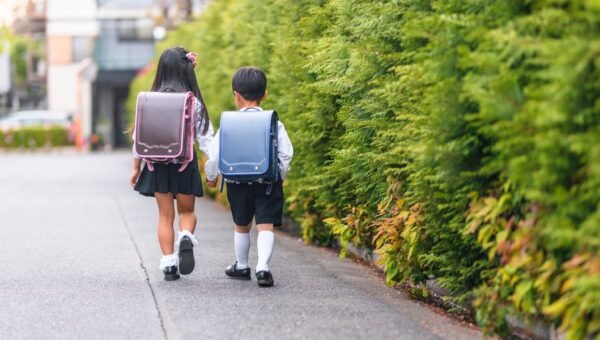I moved to Japan and enrolled my child in a local school. It showed me a different way to raise an independent child.