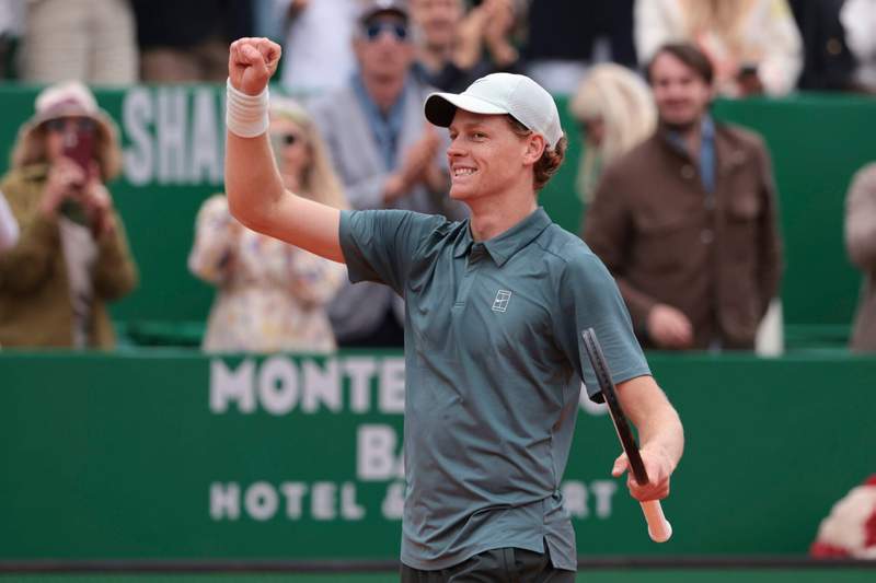 Jannik Sinner and Carlos Alcaraz warned by Mats Wilander after Alexander Zverev’s Roland Garros win