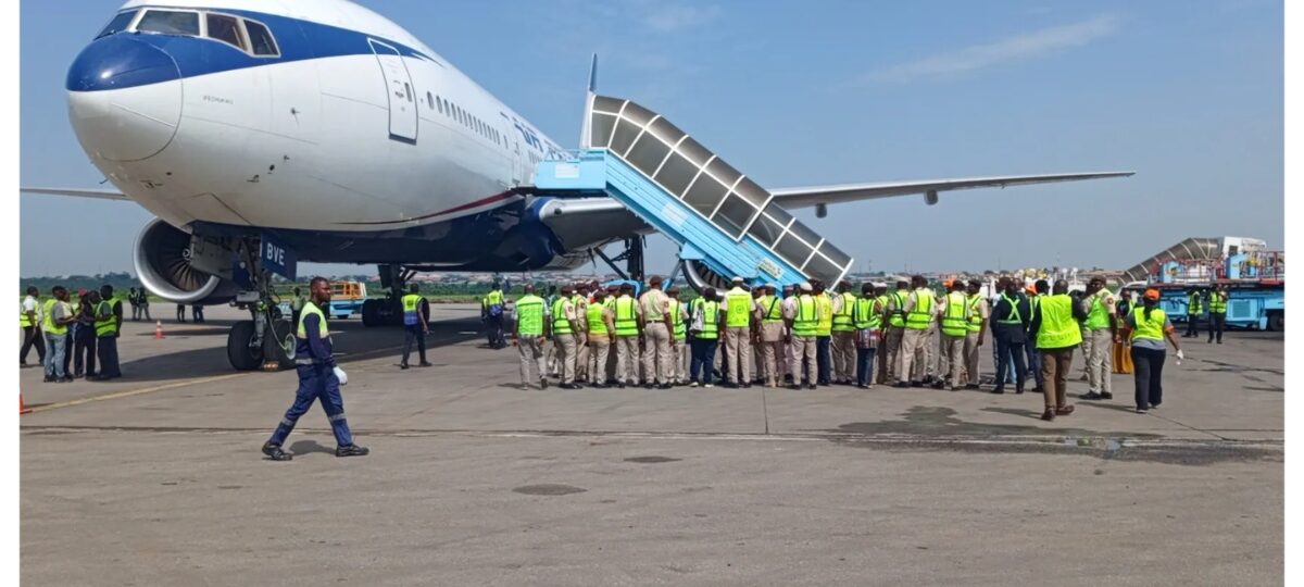 BREAKING: Xenophobia: Nigerians evacuated from South Africa arrive in Lagos