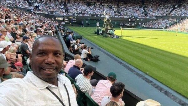Man keeps 34‑Wimbledon queue streak despite heat