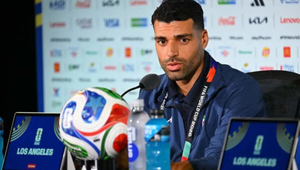 Iran star Mehdi Taremi snaps after no football questions at World Cup press conference