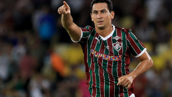 Who can still leave Fluminense?