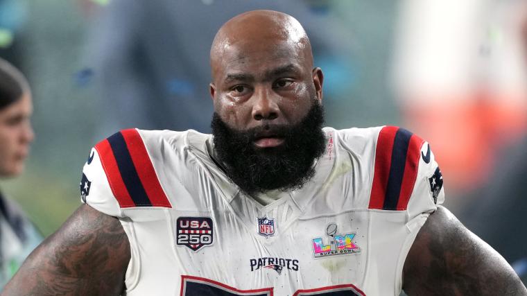 Patriots Starting RT Seen Leaving OTA With Trainer, Absent From Mini-Camp