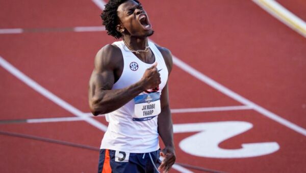 Auburn’s Ja’Kobe Tharp stuns with out-of-nowhere 110 hurdles world record