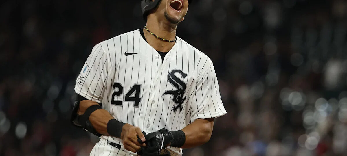 Former Texas A&M star outfielder walks off Braves in MLB debut