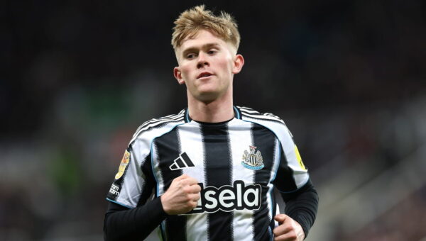 Lewis Hall: Major update on Man United’s pursuit of Newcastle star