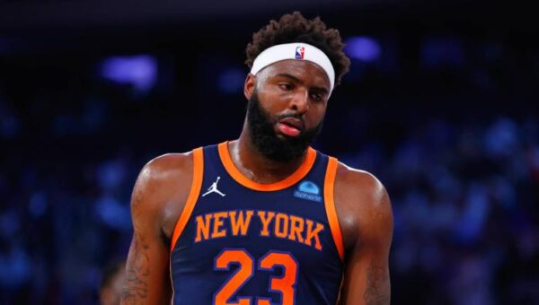 Knicks insider names NBA champion center as potential Mitchell Robinson replacement