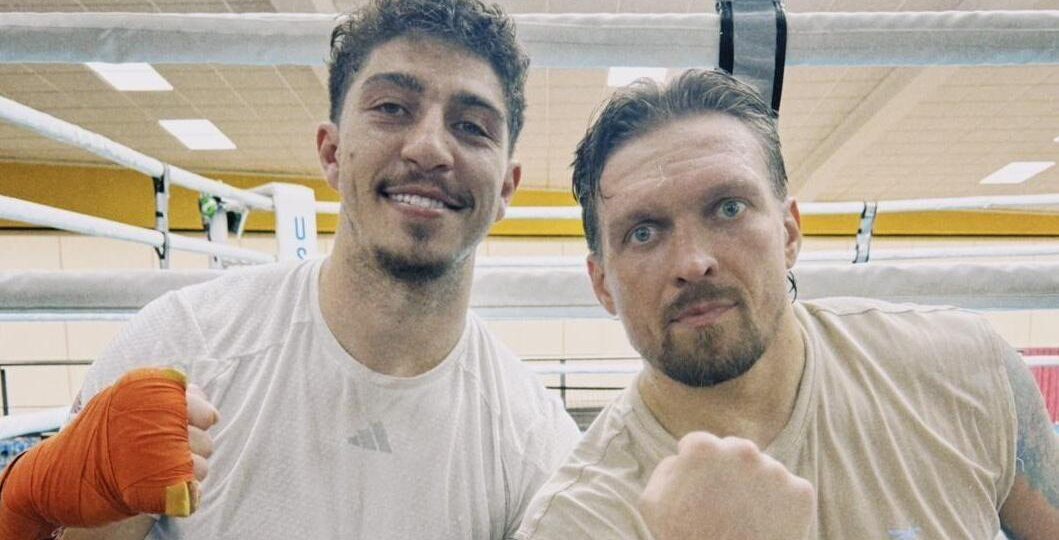 Warwickshire boxer invited to World Champs' camp