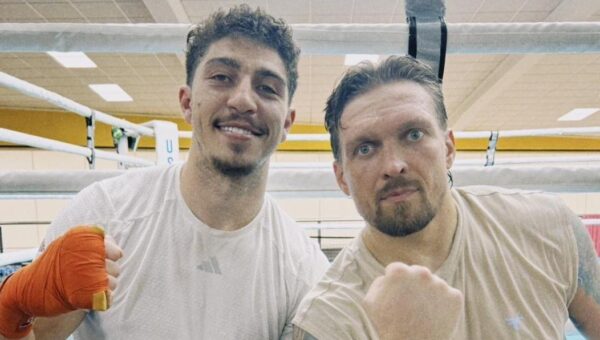 Warwickshire boxer invited to World Champs' camp