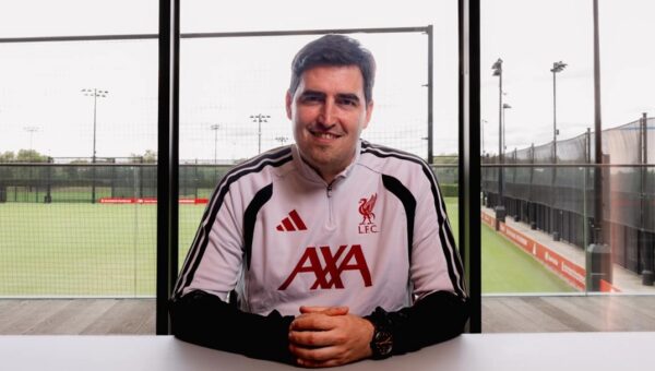 “It’s a great privilege and responsibility” – New Liverpool boss Andoni Iraola (Video)