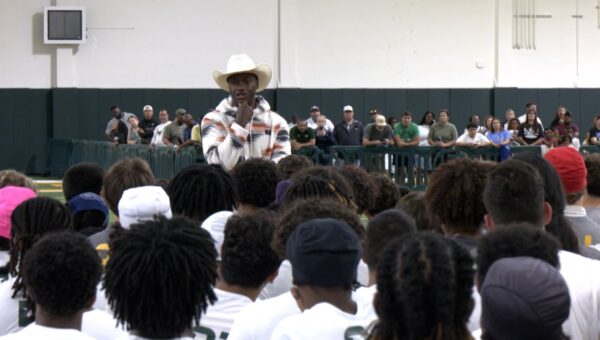 Robert Griffin III partners with Baylor for sixth RGIII Football Academy Camp