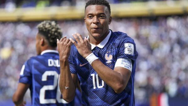 FEATURE | Three things learned as France get off to a winning start against Senegal with a much-improved second half showing