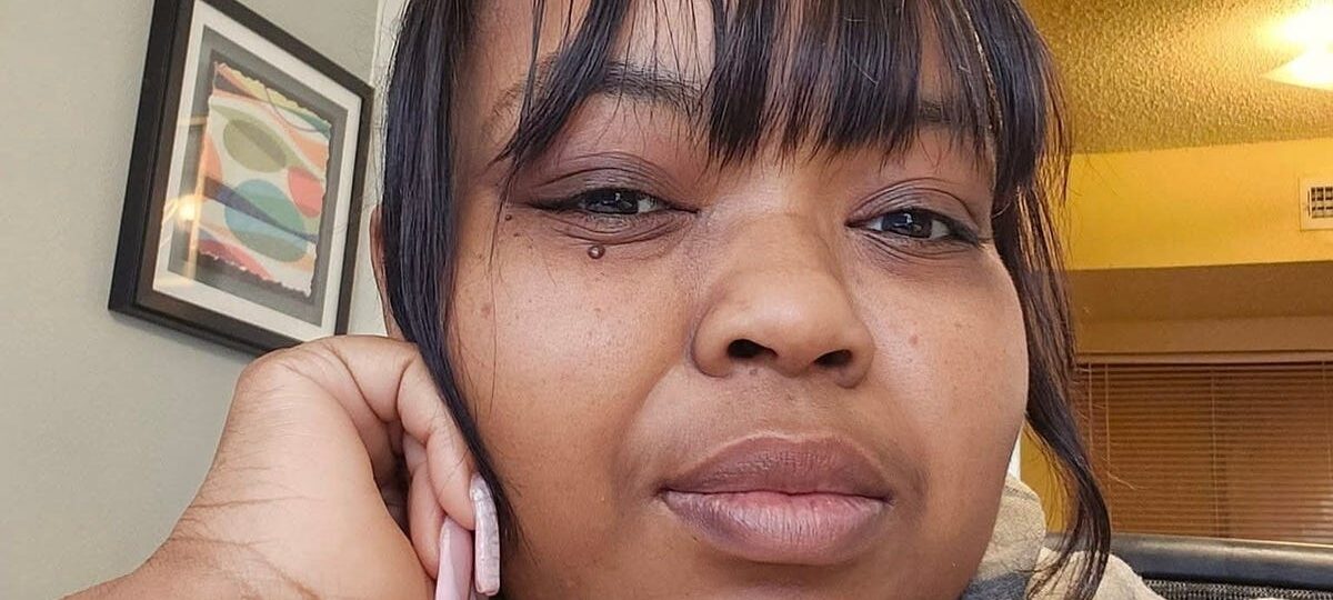 She received a $12,000 basic income. Three years later, she's a mom of six and moving to a bigger apartment.