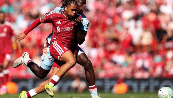 Transfer rumour roundup: Liverpool shut door on Bayern’s Rio Ngumoha pursuit; Everton push ahead for Hackney