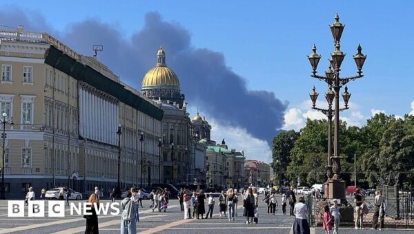 Steve Rosenberg: Russia’s economic forum overshadowed by drone attacks on St Petersburg