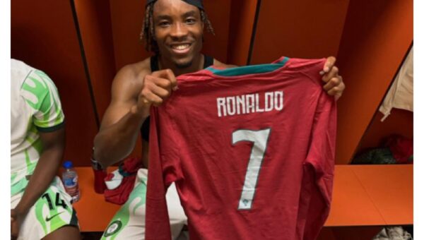 Super Eagles player gets Ronaldo’s shirt after 2-1 defeat to Portugal revealed