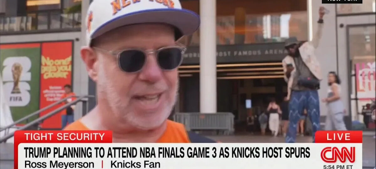 Bummed New Yorkers Bash Trump Hitting Knicks Game After He’s ‘Pooped On’ The Big Apple