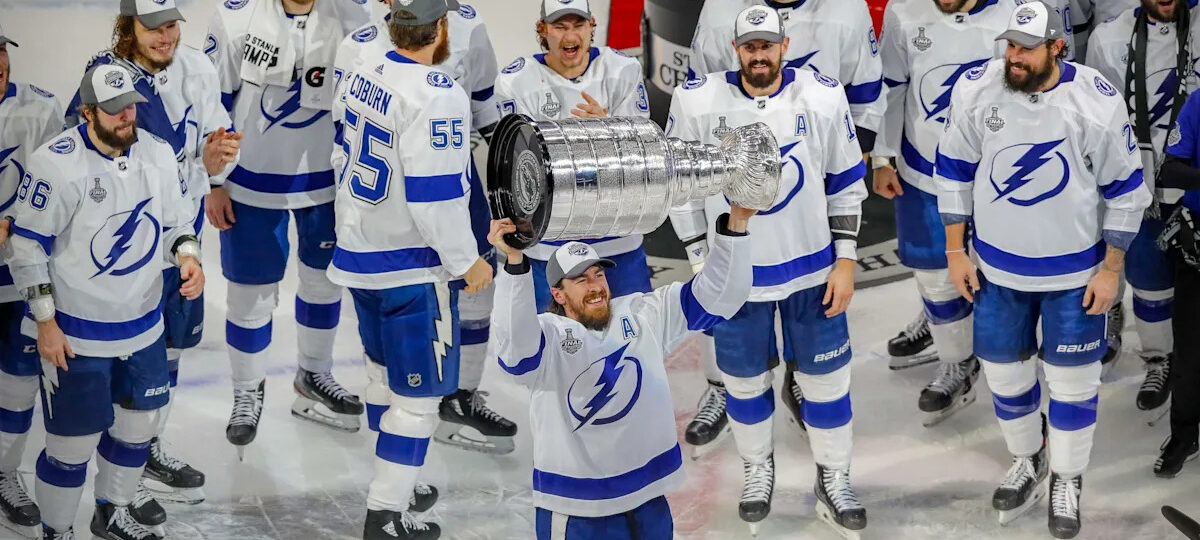 Every former Wisconsin men's hockey player to win the Stanley Cup
