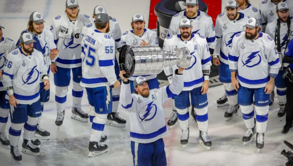 Every former Wisconsin men's hockey player to win the Stanley Cup