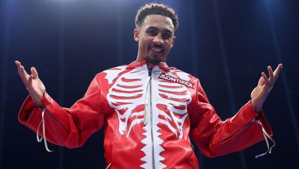 Mayweather & Chris Rock fuel Whittaker’s American dream