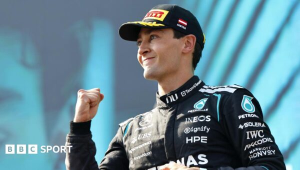 Russell holds nerve to seal victory in Austria