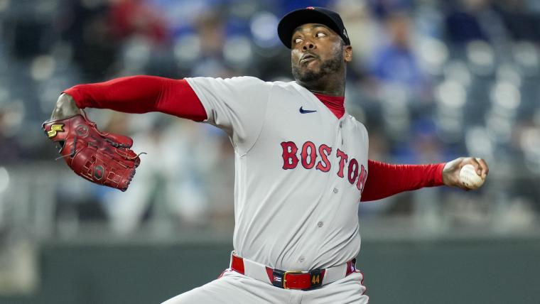 Pirates get good news on 0.46 ERA trade target amid Red Sox rumor