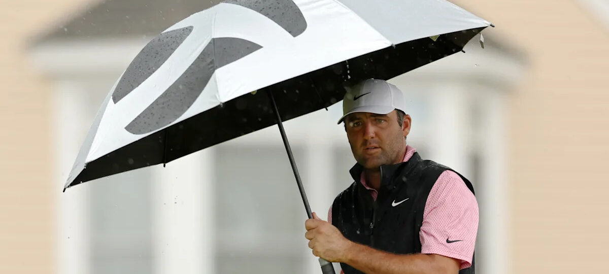 Play suspended late on back nine in Travelers Championship