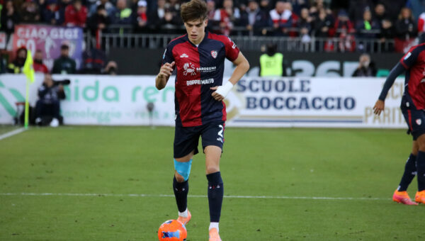 Ornstein exclusive says Chelsea are battling Inter Milan for €50m right wing back