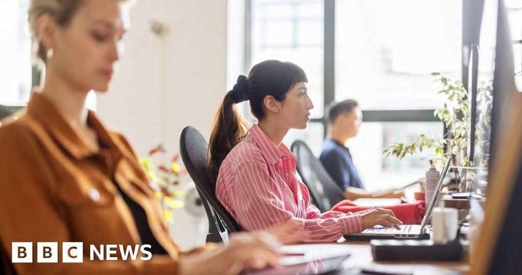Meta workers can opt out of being tracked at work - but only for half an hour at a time