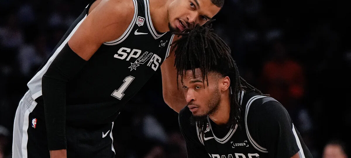 Knicks and Spurs set for Game 4 of an NBA Finals that have belonged to the road teams