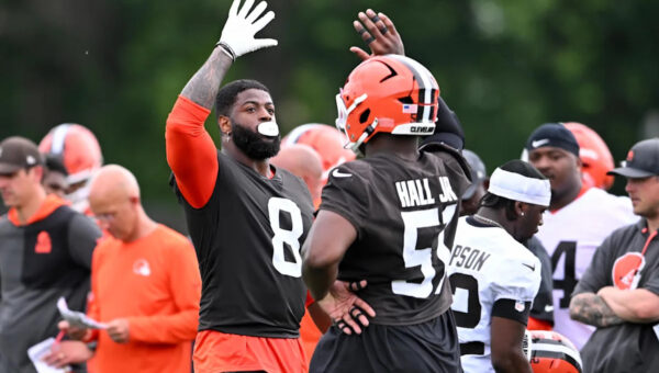 New Browns DE Jared Verse taking on vocal leadership role already: ‘Earn’ it