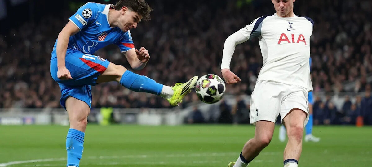 Barcelona ready to raise the stakes with massive €150 million offer for Julian Alvarez – report