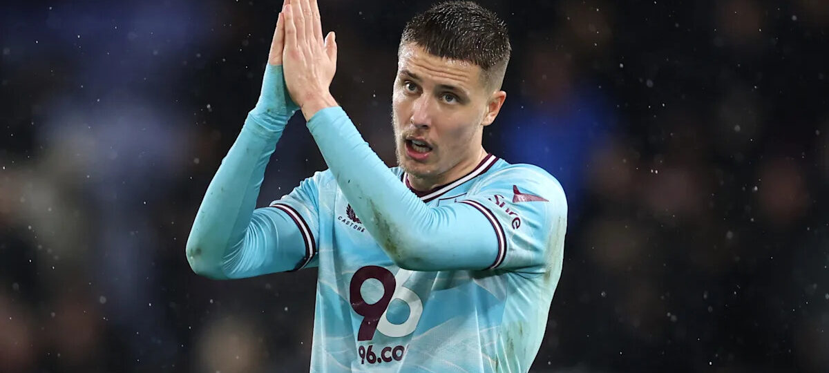 Liverpool Are Locked In A Three-Way Battle For This Burnley Defender: Good Choice For Iraola?