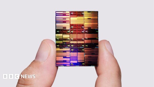 IBM hails new ‘block of flats’ design breakthrough for ultra tiny chips