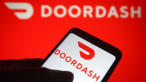 DoorDash’s new AI chatbot lets you order with prompts and photos