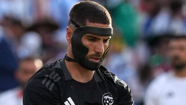 Why does Luca Zidane play for Algeria? Son of French great Zinedine Zidane is starting goalie for African side