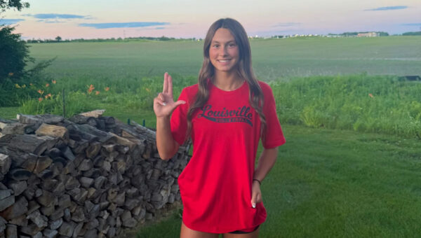 Yorktown libero commits to Louisville: ‘It immediately felt like home’