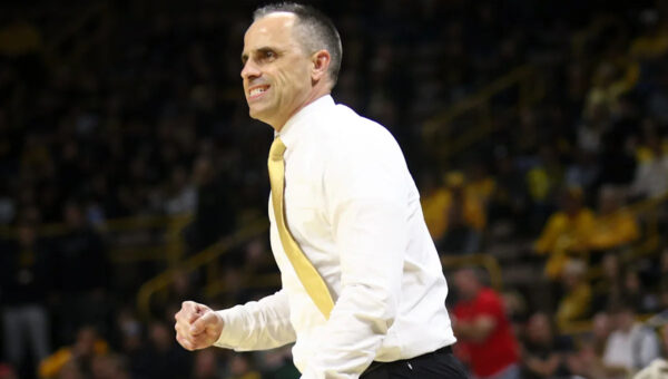 Hawkeye fans react to first look at Iowa basketball newcomers
