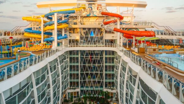 Seasoned cruisers say you should know these 8 things before setting foot on your first cruise
