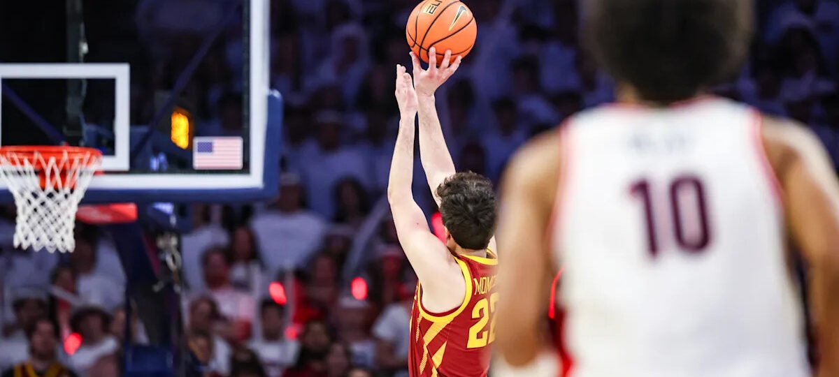 Milan Momcilovic commits to Kentucky over Arizona, Louisville