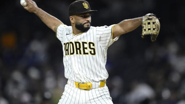 After throttling of rivals in Game 1, tables turn on San Diego