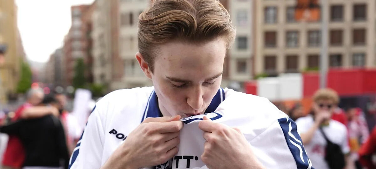 What's in a football crest - and why do clubs change them?