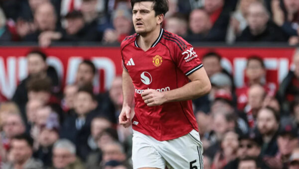 Report: Man United defenders’ future in doubt as Carrick rings changes
