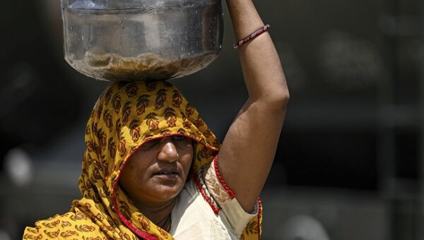 India Working To Stop Water Flowing Into Pakistan