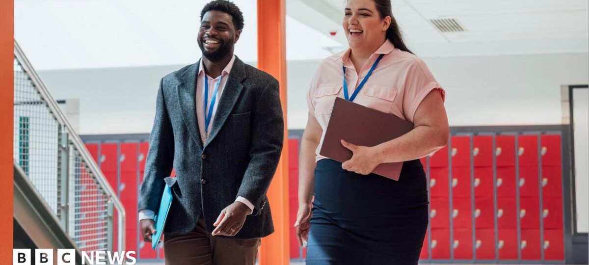 Want to feel happier at work? Take a five-minute walk