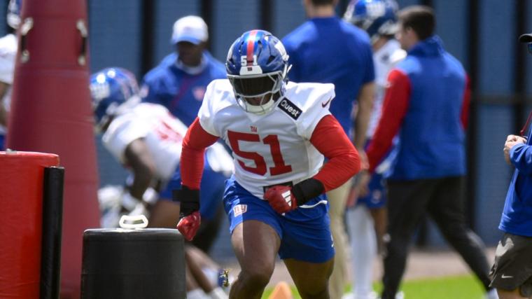Abdul Carter suffers minor ankle injury during New York Giants mandatory minicamp