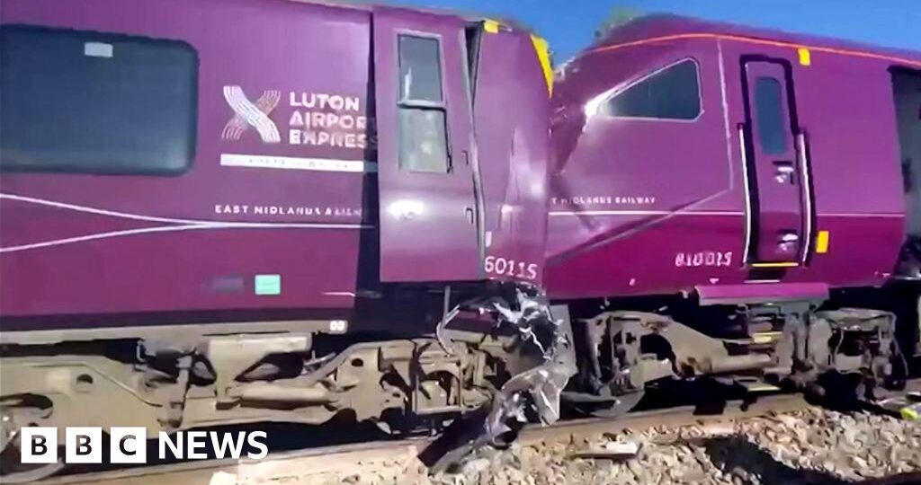 Driver dead and 33 people seriously injured as Bedford train crash declared major incident